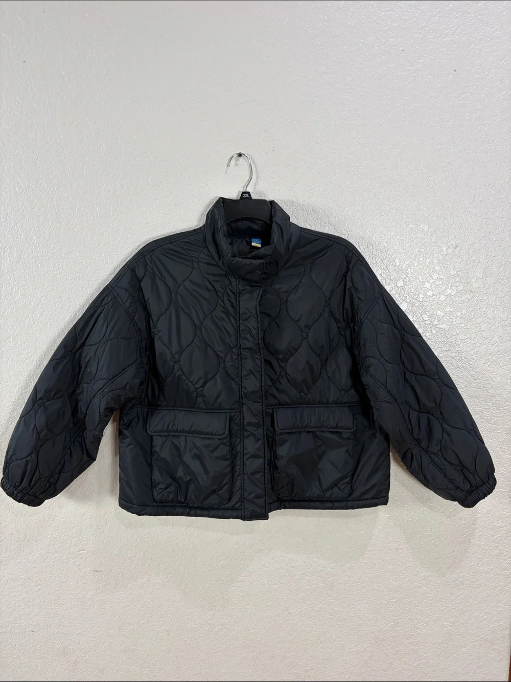 Old Navy Packable water-Resistant,size L Black Quilted Puffer Jacket